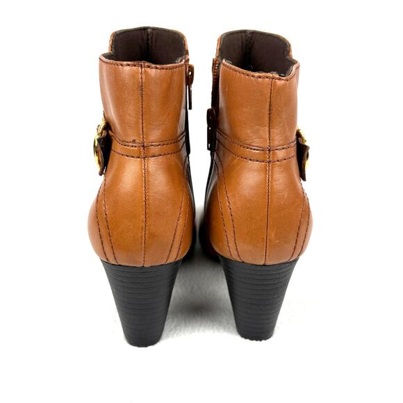 CLARKS Womens 9.5 Tan Leather Sapphire Vesta Heeled Ankle Boot Brown Side Zip - Picture 4 of 15